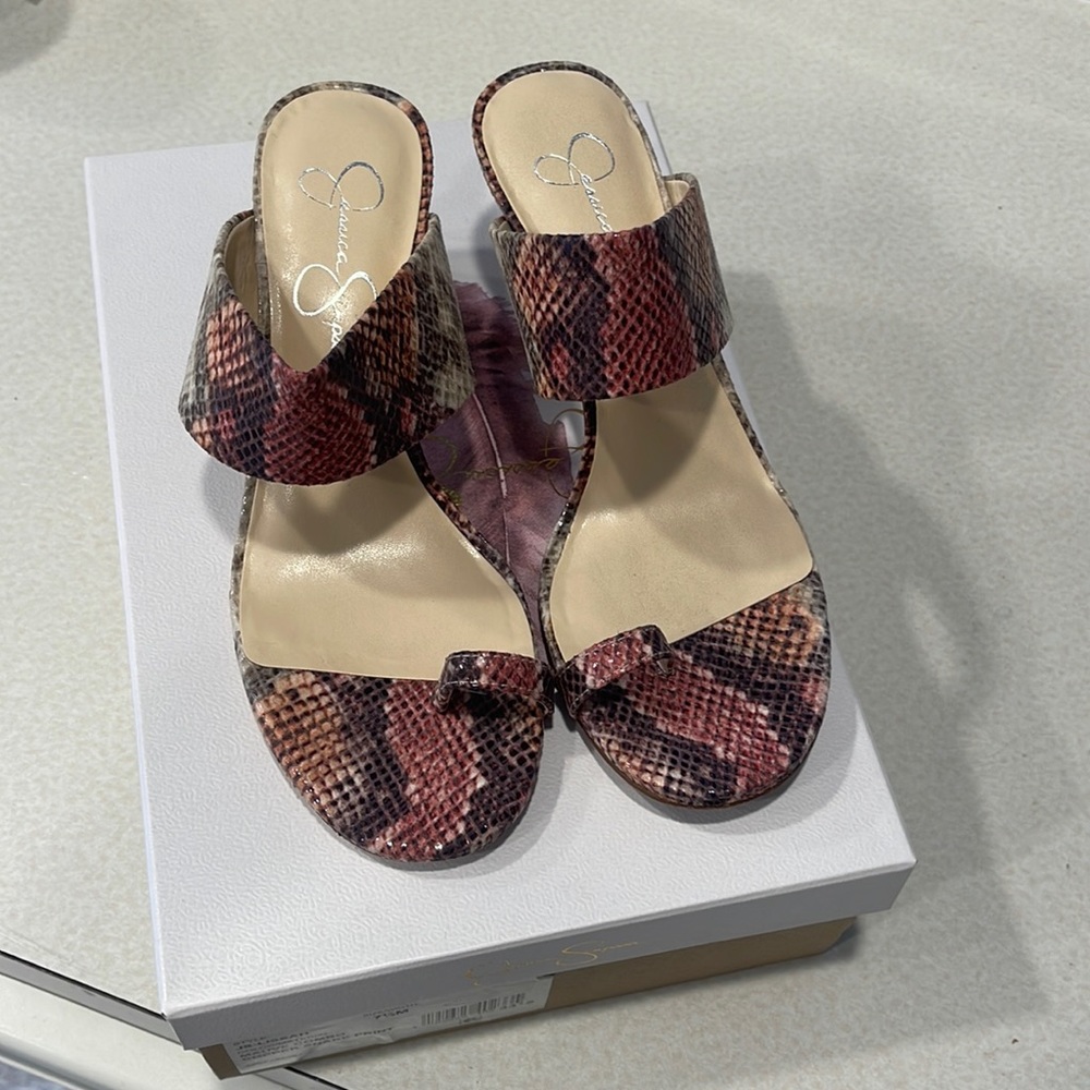 Beautiful mauve snake kitten heels